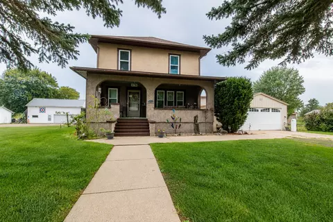 423 High St, Buda, IL 61314