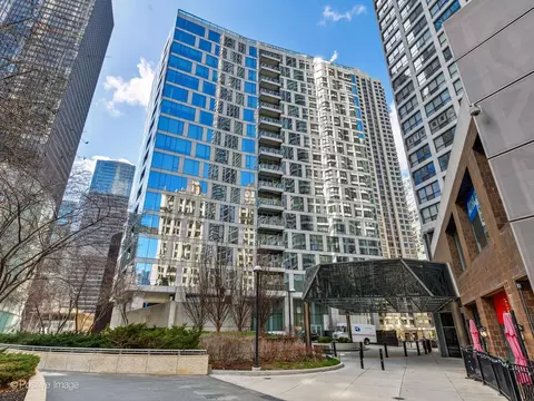 403 N Wabash Ave #15A, Chicago, IL 60611