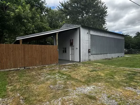Other - 215 E Main St, Tamaroa, IL 62888 photo 1 of 9