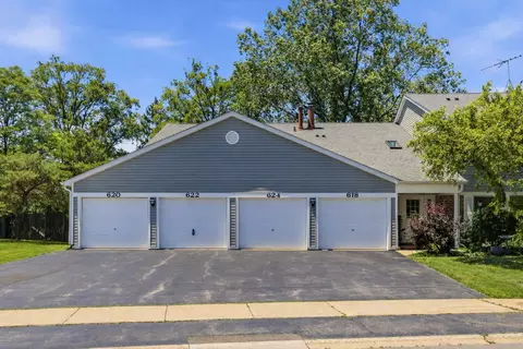 622 N Deer Run Dr #B11, Palatine, IL 60067