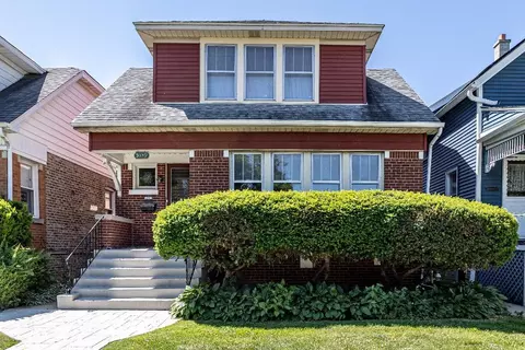 5349 W Winona St, Chicago, IL 60630
