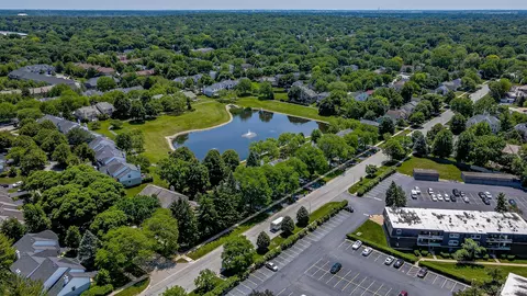 View/Area - 208 E Bailey Rd #H, Naperville, IL 60565 photo 4 of 4
