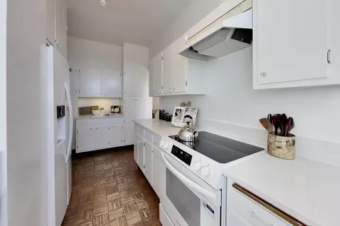 Kitchen - Undisclosed, Chicago, IL 60637 photo 3 of 3