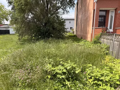 4240 S Saint Lawrence Ave, Chicago, IL 60653