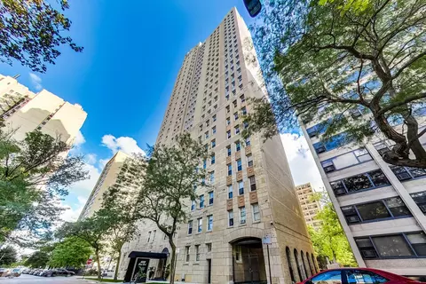 5000 S East End Ave #24B, Chicago, IL 60615