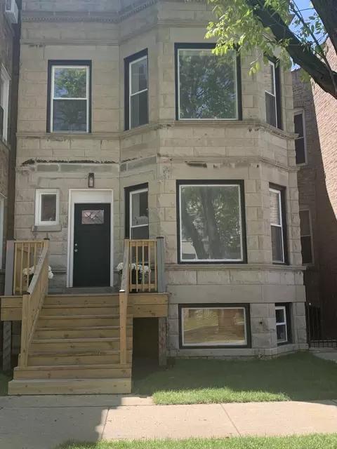 4421 W Monroe St, Chicago, IL 60624