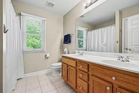 Bath - 15235 Hamlin St, Plainfield, IL 60544 photo 4 of 4