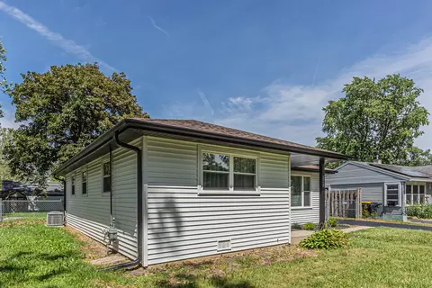 Other - 3712 Wren Ln, Rolling Meadows, IL 60008 photo 7 of 10