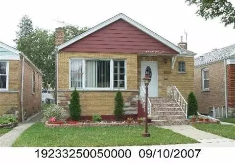 3847 W 70th St, Chicago, IL 60629