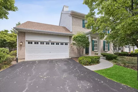 621 Dunhill Ln, Carol Stream, IL 60188