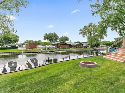 Exterior - 715 Monterrey Ter, Mchenry, IL 60050 photo 5 of 5