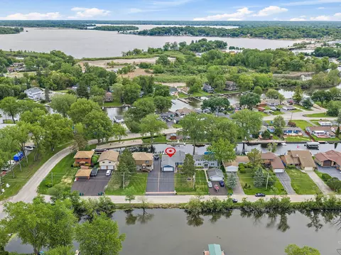 View/Area - 715 Monterrey Ter, Mchenry, IL 60050 photo 5 of 10