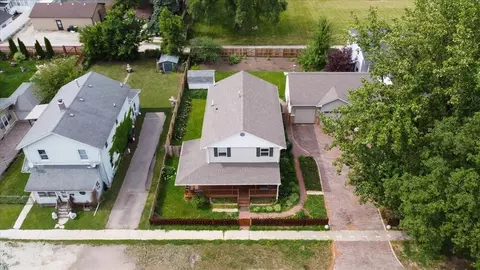 View/Area - 317 E Dearborn St, Plano, IL 60545 photo 1 of 1