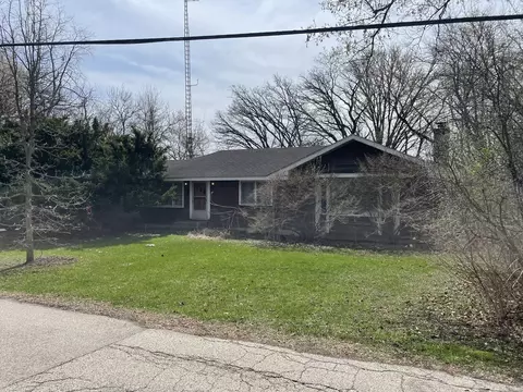 1613 South St, Crystal Lake, IL 60014