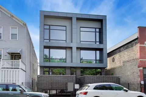 854 N May St #1S, Chicago, IL 60642