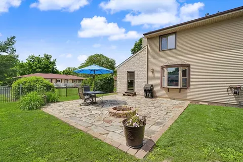 Exterior - 1 James Ct, Sidney, IL 61877 photo 9 of 9