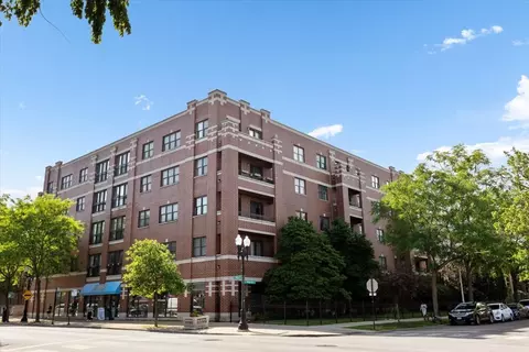 4553 N Magnolia Ave #308, Chicago, IL 60640