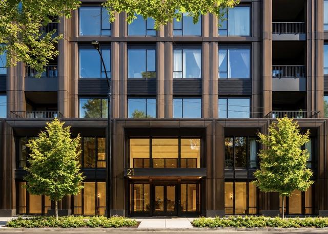 21 N May St #1103, Chicago, IL 60607