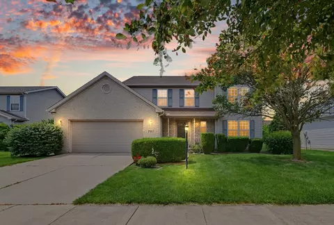 701 Buttercup Dr, Savoy, IL 61874