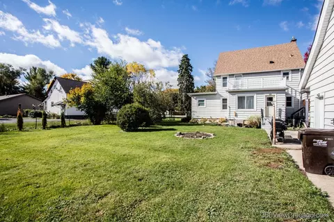 Exterior - 6308 Main St, Union, IL 60180 photo 7 of 10