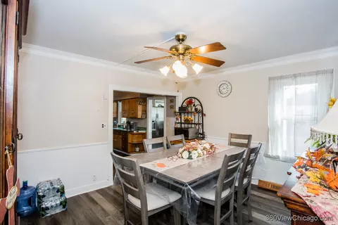 Dining - 6308 Main St, Union, IL 60180 photo 2 of 3