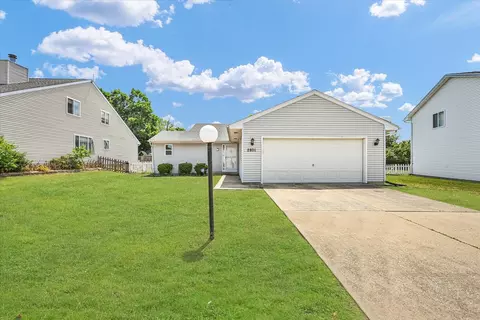 2801 Rachel Rd, Champaign, IL 61822