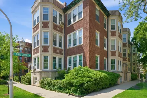 2948 N Pine Grove Ave #2, Chicago, IL 60657