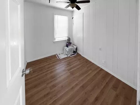 Bedroom - 812 E Benton St, Morris, IL 60450 photo 2 of 2