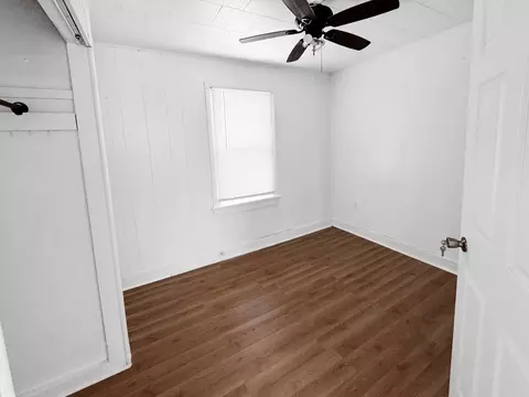 Bedroom - 812 E Benton St, Morris, IL 60450 photo 1 of 2