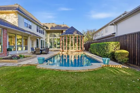 17431 Woods Edge Dr, Dallas, TX 75287