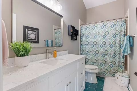 Bath - 13500 S Redberry Cir, Plainfield, IL 60544 photo 3 of 3