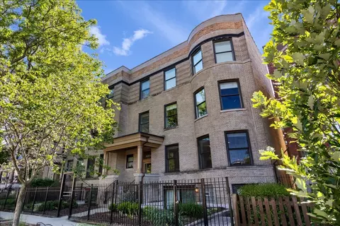 4434 N Dover St #1, Chicago, IL 60640