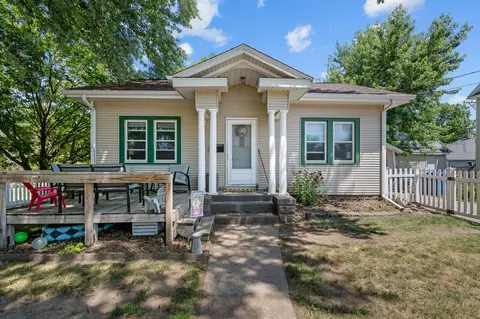 124 W 29th St, Davenport, IA 52803