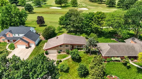 1803 Golfview Dr, Urbana, IL 61801