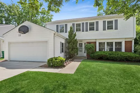 1380 Logsdon Ln, Buffalo Grove, IL 60089