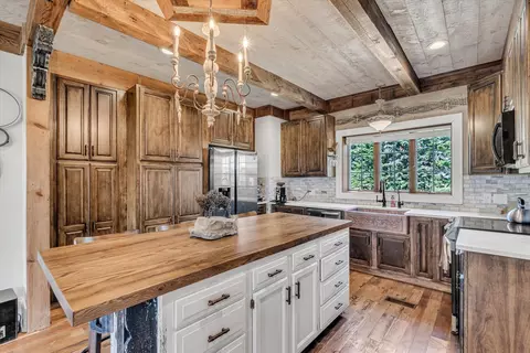 Kitchen - 14910 Osco Rd, Osco, IL 61274 photo 3 of 7