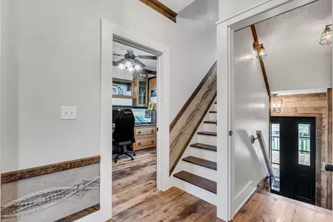 Entry Way - 14910 Osco Rd, Osco, IL 61274 photo 6 of 8
