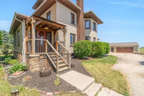 Exterior - 14910 Osco Rd, Osco, IL 61274 photo 2 of 11