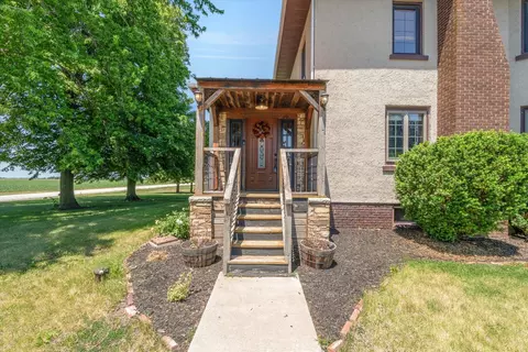 Exterior - 14910 Osco Rd, Osco, IL 61274 photo 3 of 11