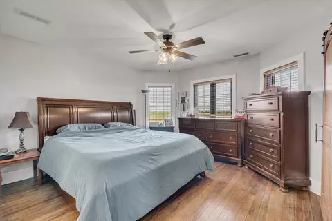 Bedroom - 14910 Osco Rd, Osco, IL 61274 photo 1 of 9