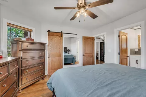 Bedroom - 14910 Osco Rd, Osco, IL 61274 photo 3 of 9