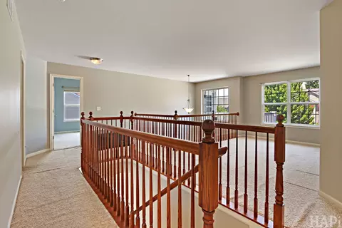 Entry Way - 617 Donegal Dr, Elgin, IL 60123 photo 3 of 3