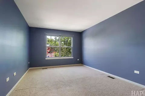 Bedroom - 617 Donegal Dr, Elgin, IL 60123 photo 3 of 8