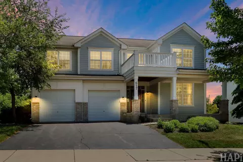 617 Donegal Dr, Elgin, IL 60123