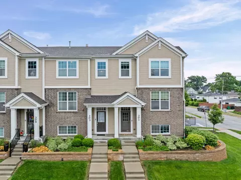 303 N Delphia Ave, Park Ridge, IL 60068