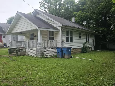 2207 Casey Ave, Mount Vernon, IL 62864 photo 2