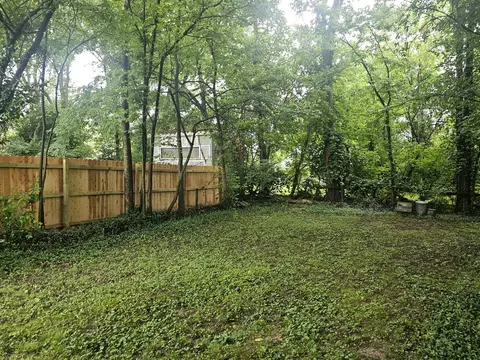 2207 Casey Ave, Mount Vernon, IL 62864 photo 3