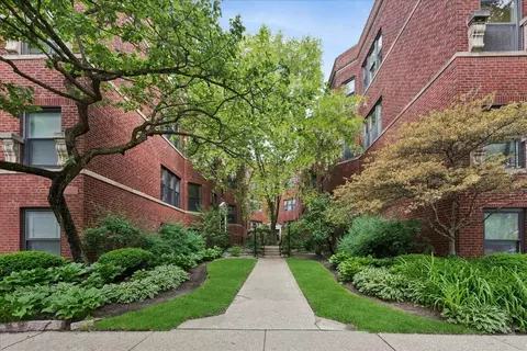 530 Sheridan Rd #3B, Evanston, IL 60202