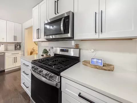 Kitchen - 8538 45th St, Lyons, IL 60534 photo 3 of 3