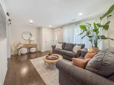 Living - 8538 45th St, Lyons, IL 60534 photo 1 of 2